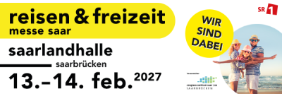 Banner für die reisen & freizeit messe saar in der Saarlandhalle, Saarbrücken, am 13-14 Feb 2027. Enthält WIR SIND DABEI in einem gelben Kreis und eine Familie, die in Urlaubskleidung posiert.
